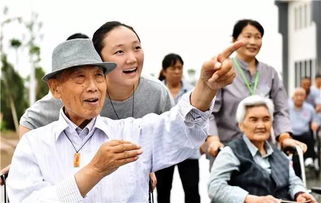 对于住养老院你怎么看?哪些老人适合晚年去养老院?