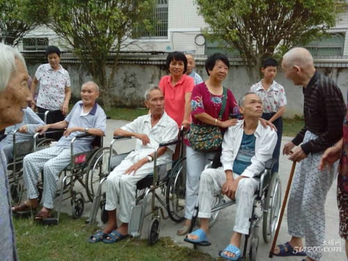 老人去养老院有什么好处?